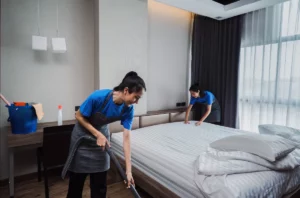 เลือกพนักงานทำความสะอาดอย่างไร ให้ปลอดภัยและไว้ใจได้